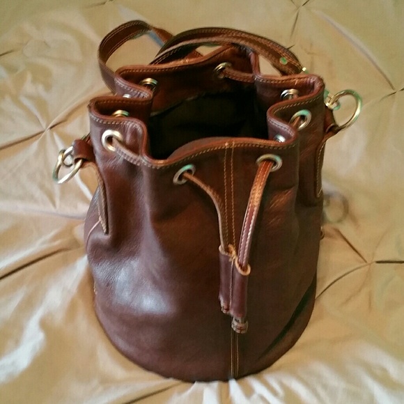 *SOLD* Rugby / m0851 leather convertible backpack - Picture 6 of 8